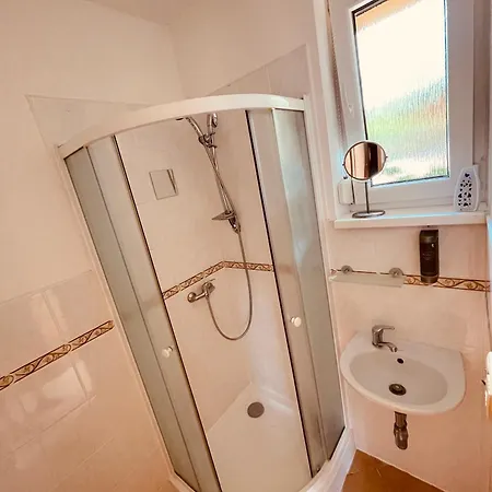 Dolpo 5 * Бенешов