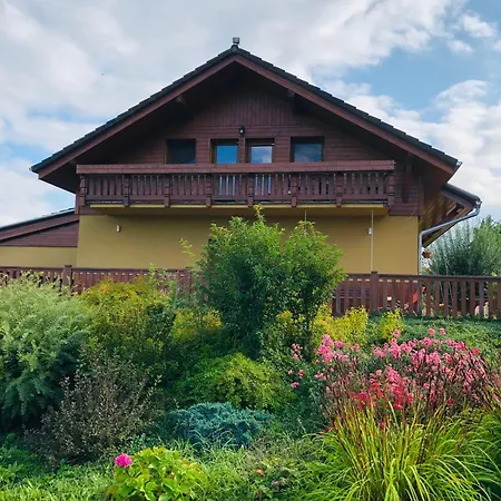 Bauernhof Dolpo 5 Benesov (Central Bohemian)